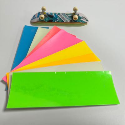  Colorful fluorescent fingerboard grip tape